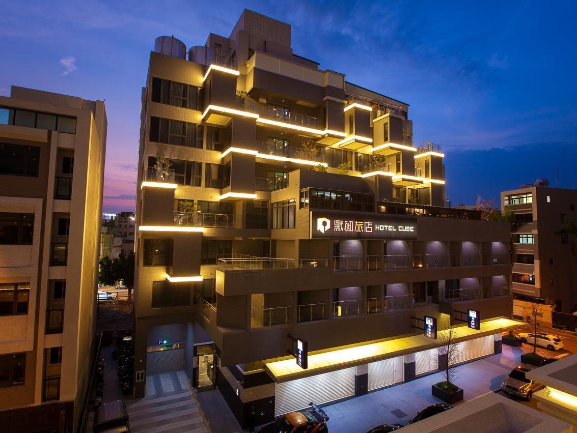 Hotel Cube Taichung Exterior foto